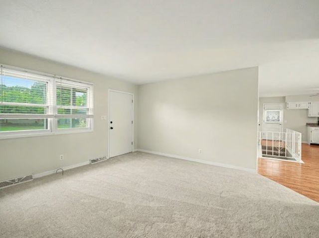 759 Moundview Ave., Salina, KS 67401