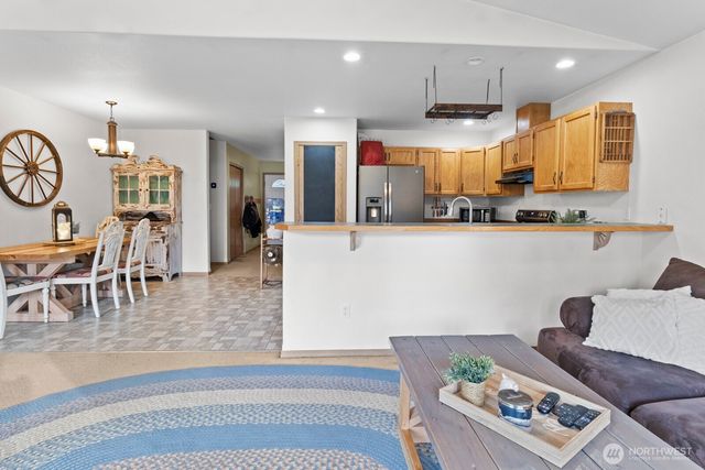 18209 Park Lane SE, Yelm, WA 98597