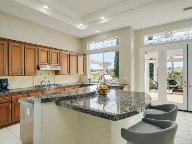 2737 Dos Lomas, Fallbrook, CA 92028