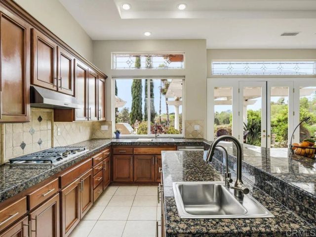 2737 Dos Lomas, Fallbrook, CA 92028