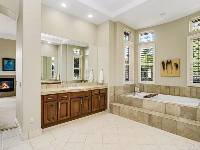 2737 Dos Lomas, Fallbrook, CA 92028