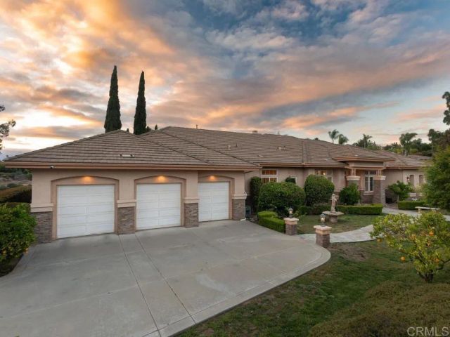 2737 Dos Lomas, Fallbrook, CA 92028