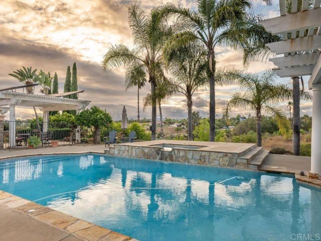 2737 Dos Lomas, Fallbrook, CA 92028