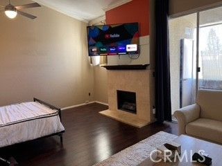 5325 Newcastle 330, Encino, CA 91316