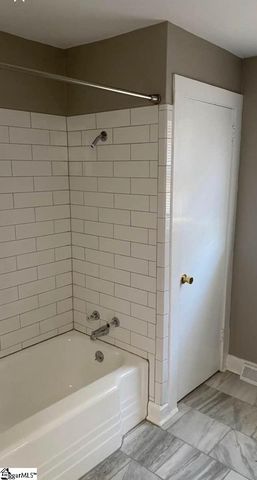 1021 Gentry Memorial Highway, Easley, SC 29640