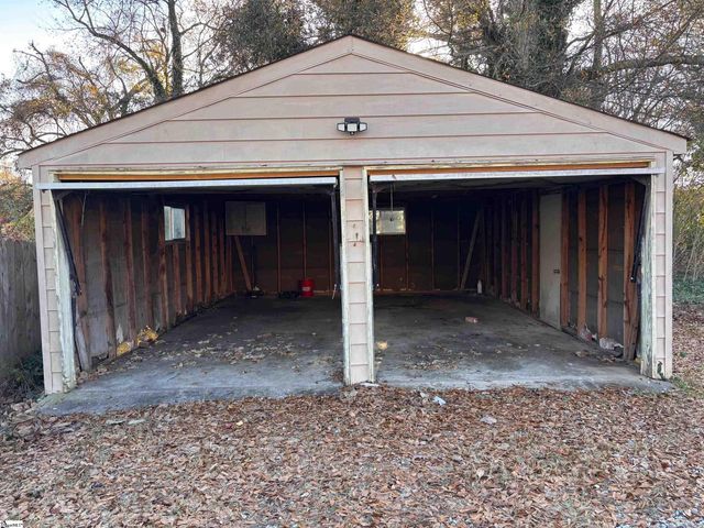 1021 Gentry Memorial Highway, Easley, SC 29640