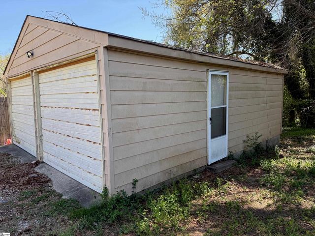 1021 Gentry Memorial Highway, Easley, SC 29640