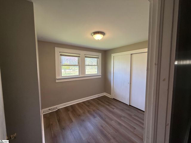 1021 Gentry Memorial Highway, Easley, SC 29640