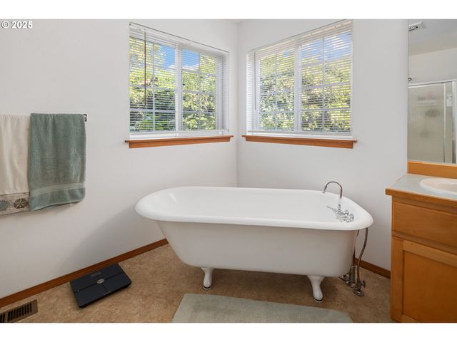 4567 Se 282ND Ave, Gresham, OR 97080