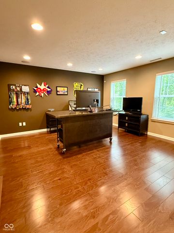 9098 Rider Drive, Fishers, IN 46038