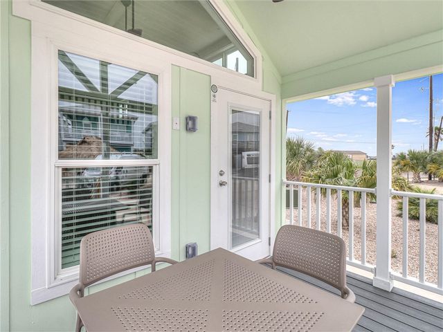1100 Port St 6, Port Aransas, TX 78373