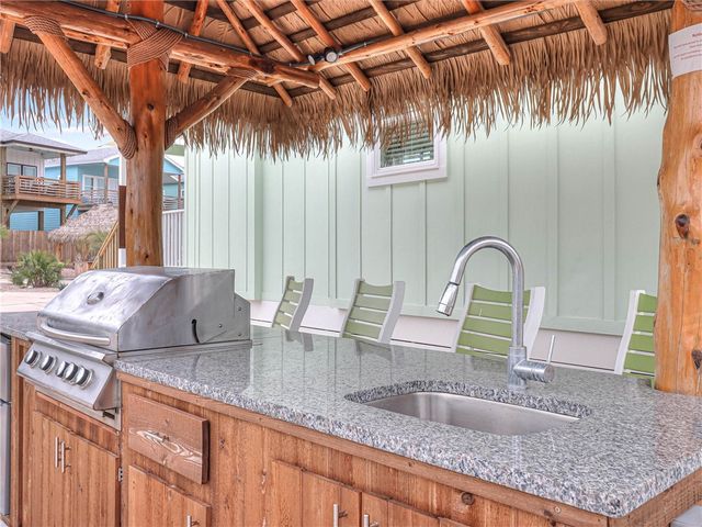 1100 Port St 6, Port Aransas, TX 78373