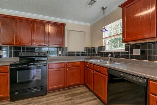 1388 Sierra Ridge Place, Loganville, GA 30052