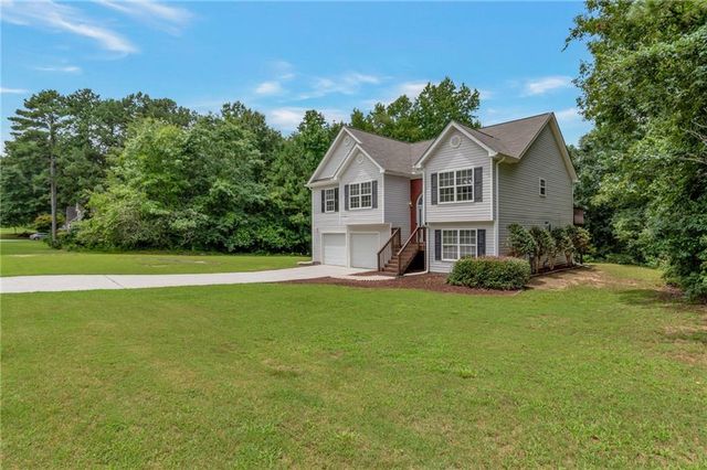 1388 Sierra Ridge Place, Loganville, GA 30052