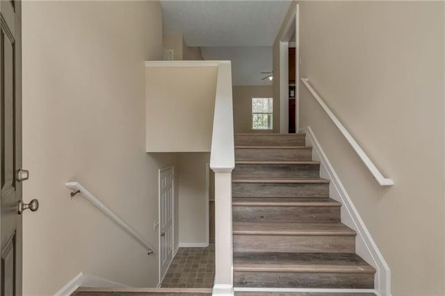 1388 Sierra Ridge Place, Loganville, GA 30052