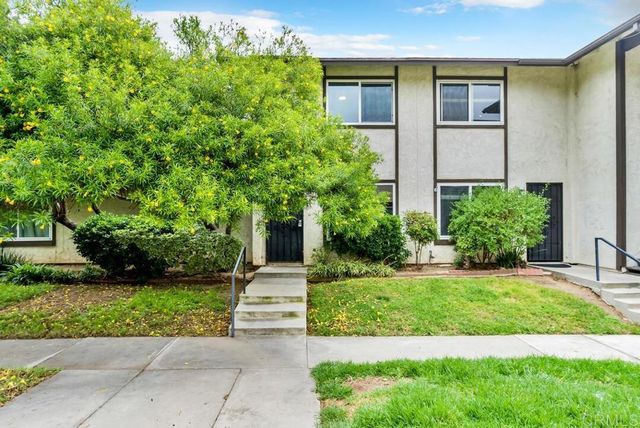 10185 Peaceful Court, Santee, CA 92071