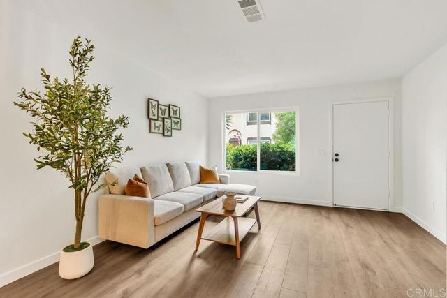 10185 Peaceful Court, Santee, CA 92071