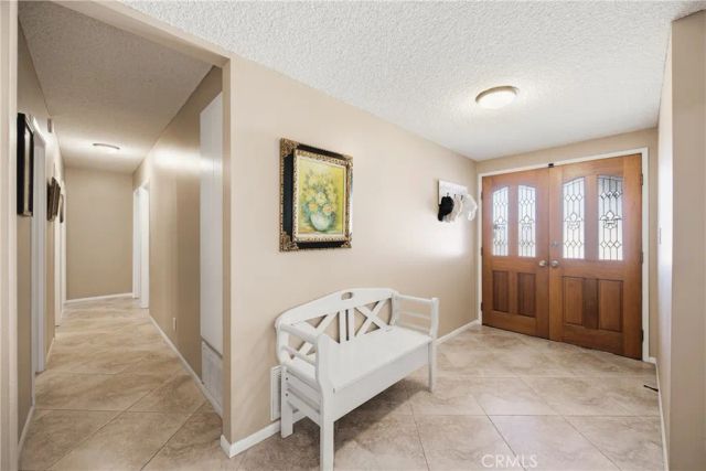 856 Moffatt Circle, Simi Valley, CA 93065