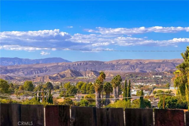856 Moffatt Circle, Simi Valley, CA 93065