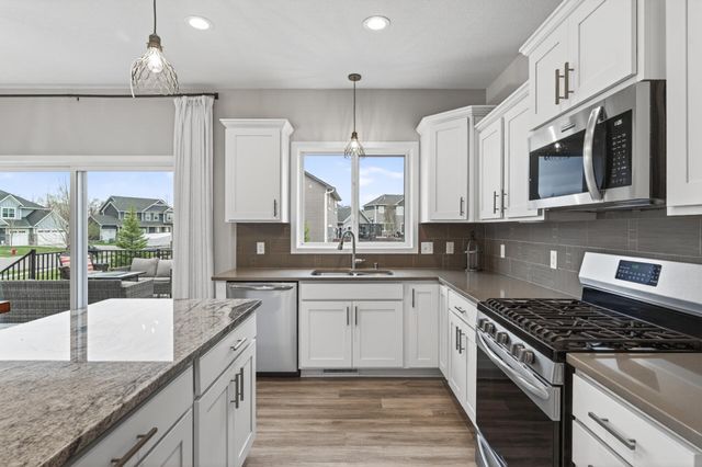 8107 157th Terrace, Savage, MN 55378