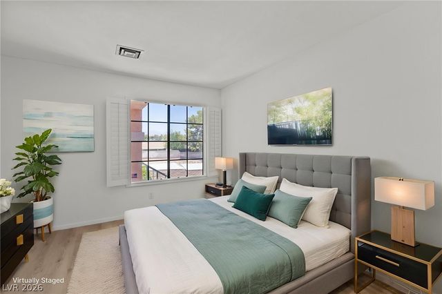 4823 South Torrey Pines Drive 203, Las Vegas, NV 89103