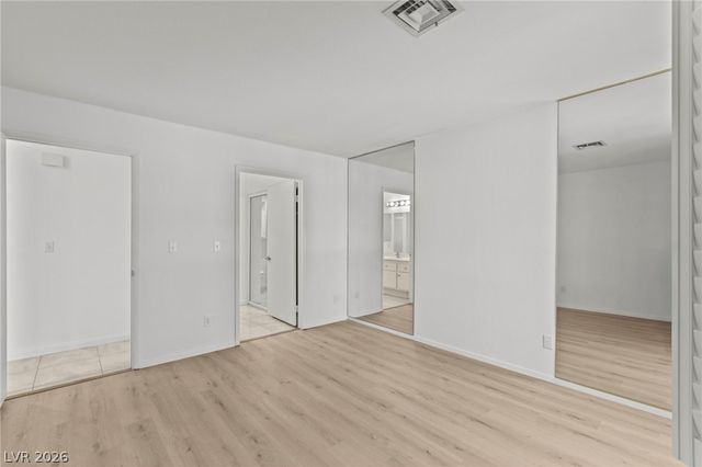 4823 South Torrey Pines Drive 203, Las Vegas, NV 89103