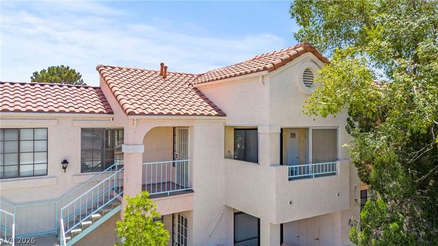 4823 South Torrey Pines Drive 203, Las Vegas, NV 89103