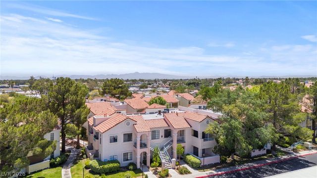 4823 South Torrey Pines Drive 203, Las Vegas, NV 89103