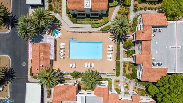 4823 South Torrey Pines Drive 203, Las Vegas, NV 89103