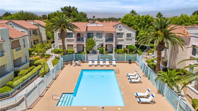 4823 South Torrey Pines Drive 203, Las Vegas, NV 89103