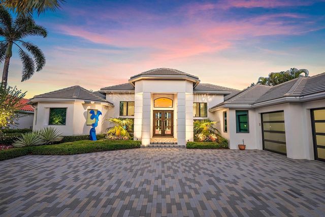 7638 Hawks Landing Drive, West Palm Beach, FL 33412