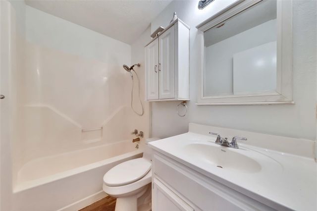 3411 Monument DR, Round Rock, TX 78681