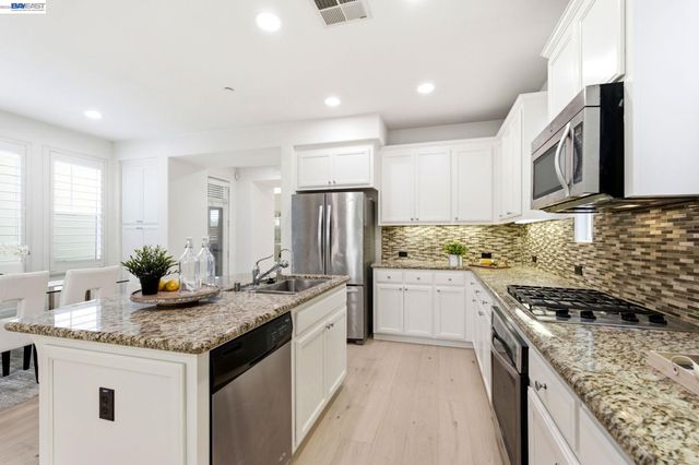 4454 Irisview Pl, San Ramon, CA 94582