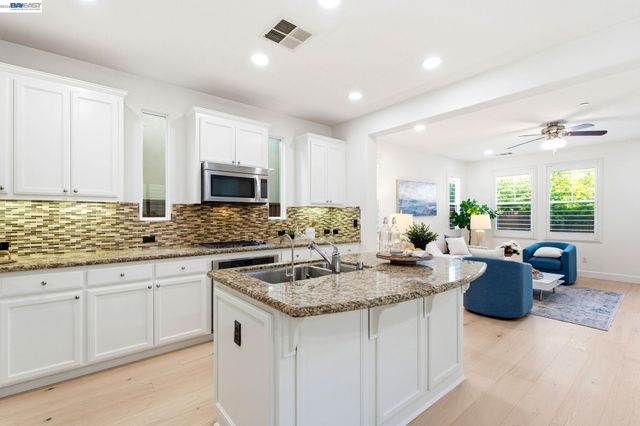 4454 Irisview Pl, San Ramon, CA 94582