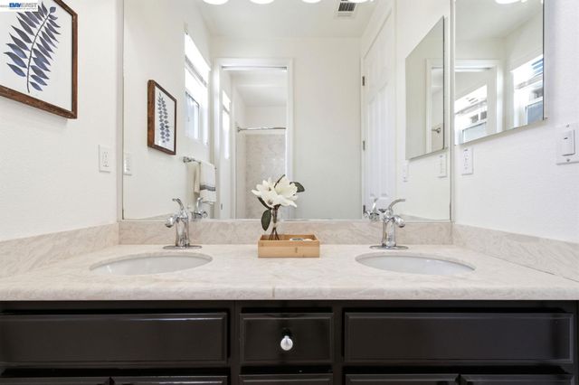 4454 Irisview Pl, San Ramon, CA 94582