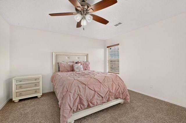 3905 North Pole Loop NE, Rio Rancho, NM 87144