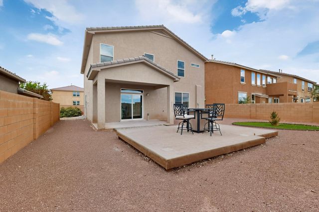 3905 North Pole Loop NE, Rio Rancho, NM 87144