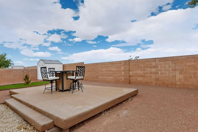 3905 North Pole Loop NE, Rio Rancho, NM 87144