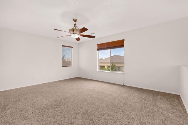 3905 North Pole Loop NE, Rio Rancho, NM 87144