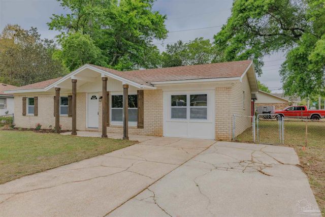 2080 Elaine Cir, Pensacola, FL 32504