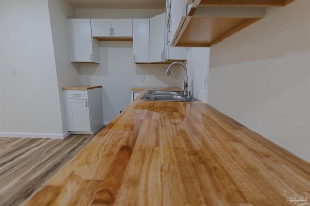 2080 Elaine Cir, Pensacola, FL 32504