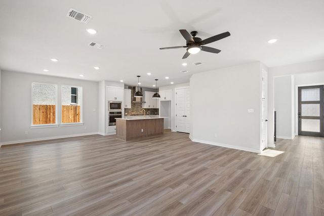356 Milkwood Terrace, Dripping Springs, TX 78620
