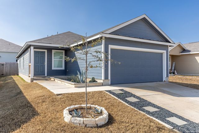 8418 Purple Sapphire, San Antonio, TX 78263