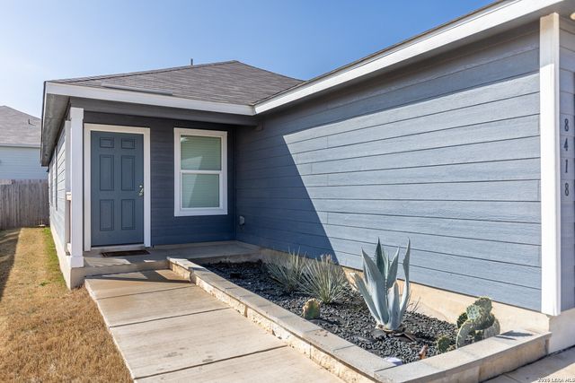 8418 Purple Sapphire, San Antonio, TX 78263