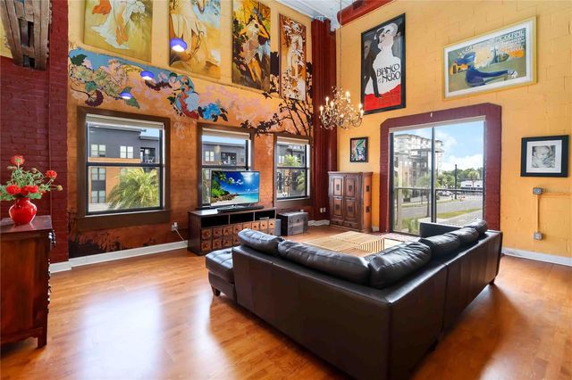 62 W COLONIAL DRIVE 301, Orlando, FL 32801