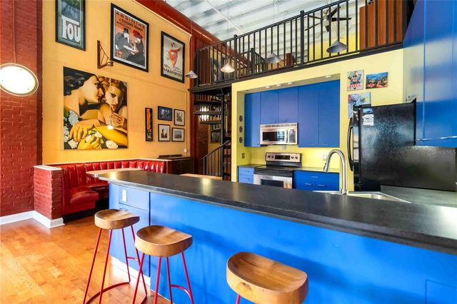 62 W COLONIAL DRIVE 301, Orlando, FL 32801