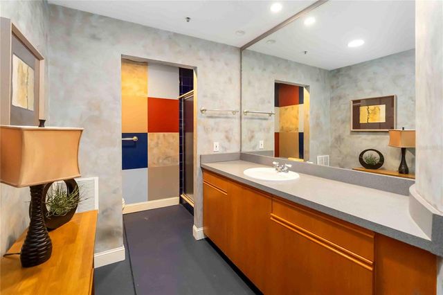 62 W COLONIAL DRIVE 301, Orlando, FL 32801