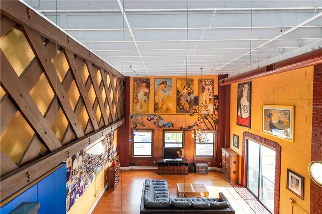 62 W COLONIAL DRIVE 301, Orlando, FL 32801