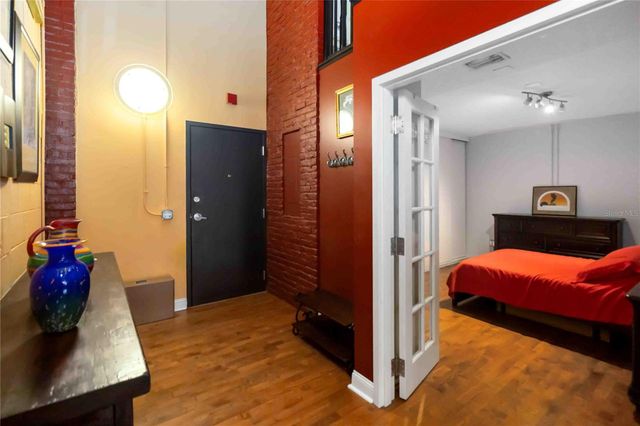 62 W COLONIAL DRIVE 301, Orlando, FL 32801