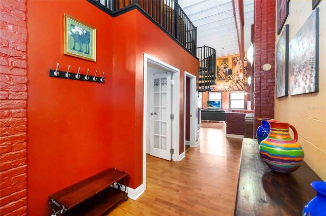 62 W COLONIAL DRIVE 301, Orlando, FL 32801